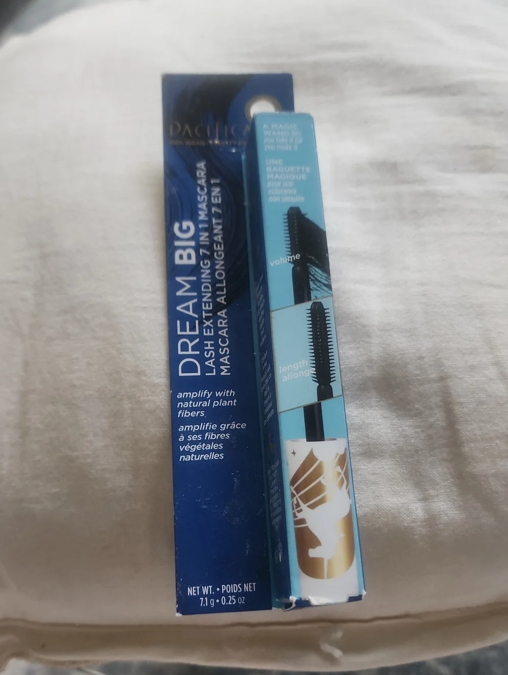 Pacifica Dream Big Lash Extending Mascara - Blue